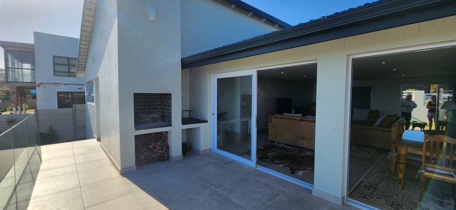 3 Bedroom Property for Sale in Dana Bay Western Cape